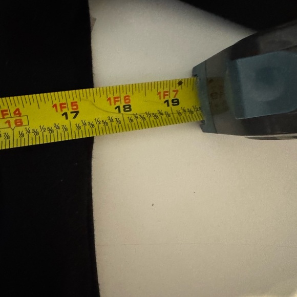 J. McLaughlin Black Tunic Henley Top Oversized Size M Pockets Collared - Picture 8 of 10